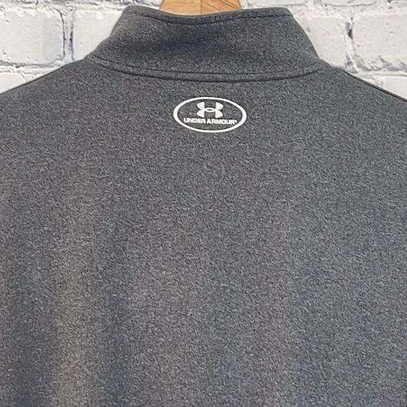Men’s Under Armour Top - Picture 4 of 5